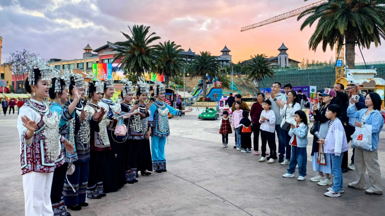 「四季黔南」I P品牌持續火爆雲南澄江