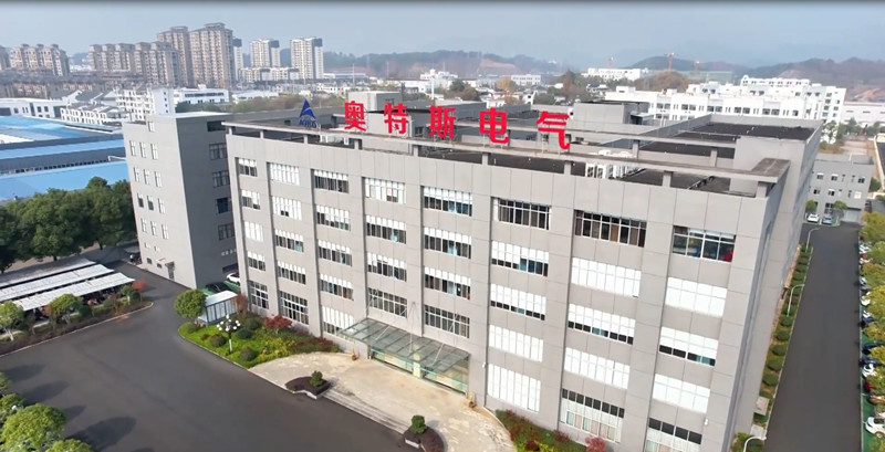 皖休寧縣：幹字當頭 「汽」勢如虹