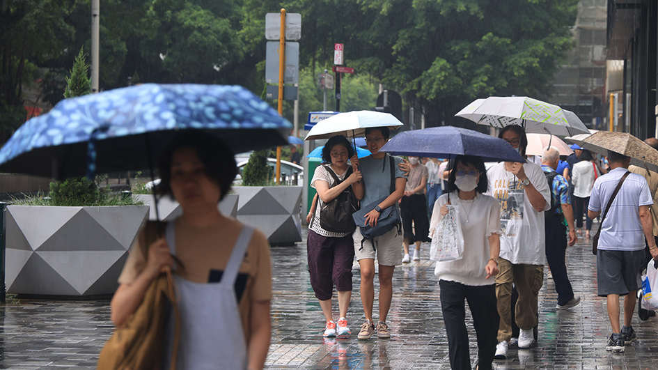 天文台發出黃色暴雨警告信號