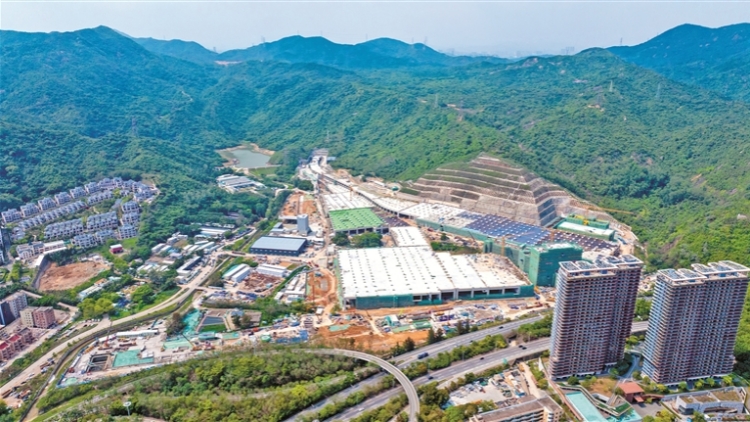 深圳地鐵8號線三期溪涌車輛基地封頂