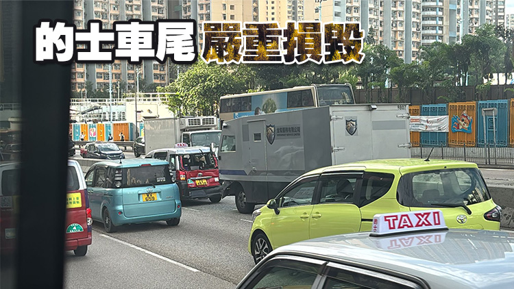 龍翔道的士解款車相撞 交通受阻近兩小時