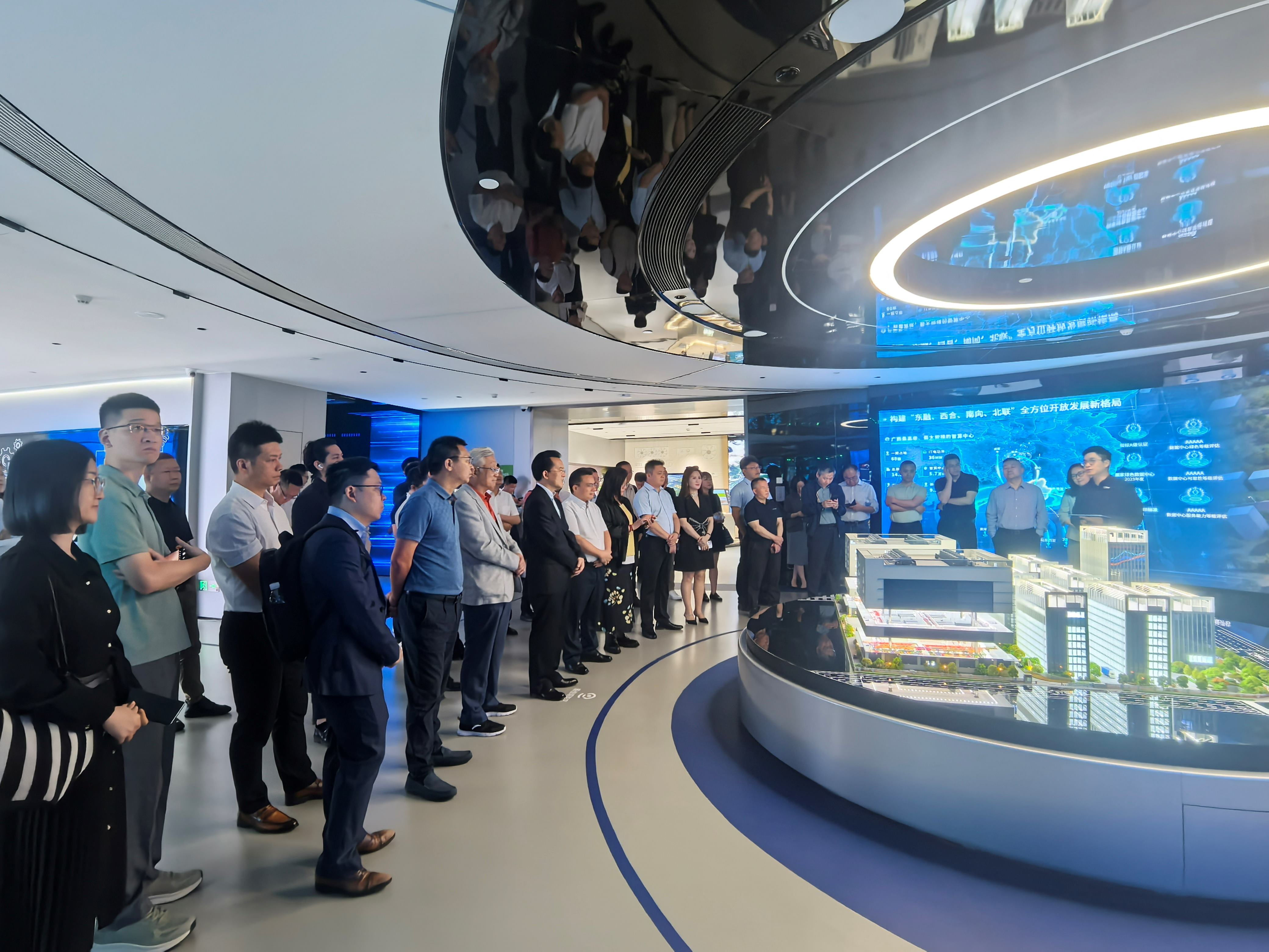 中戰會赴桂考察 共築中國—東盟人工智能合作新高地