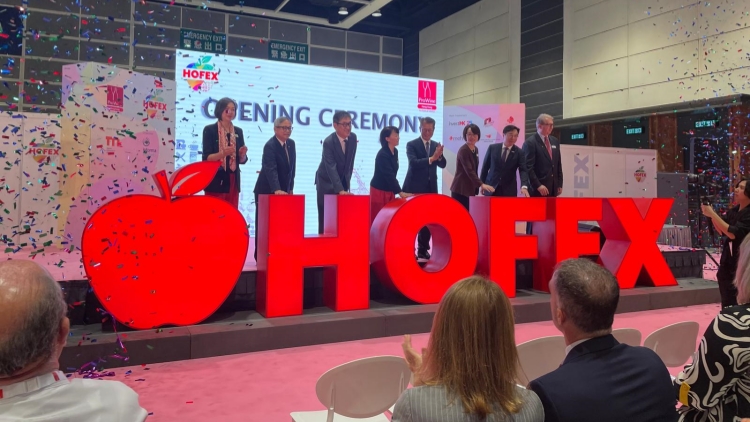 陳茂波：減稅後港進口酒數量增四成