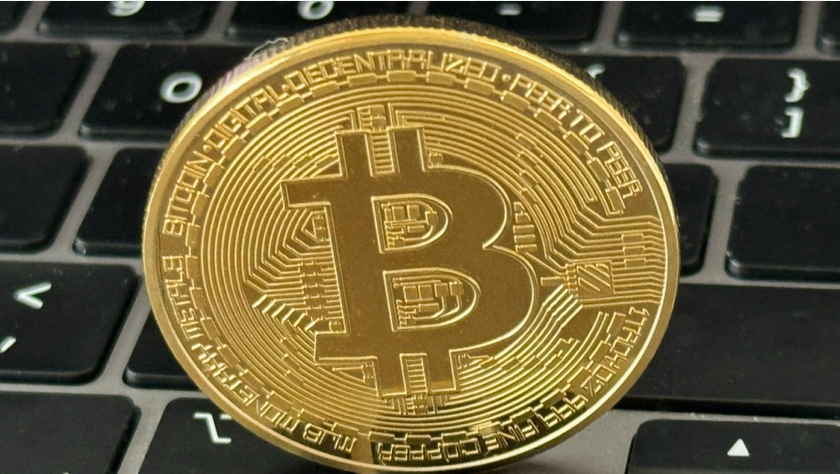 特朗普社媒傳發股債 融資234億買比特幣