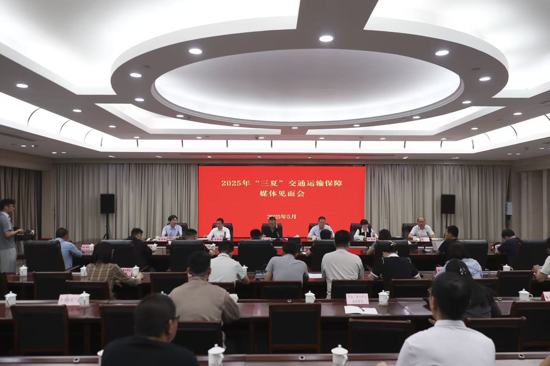 河南1094條「綠色通道」護航夏糧顆粒歸倉