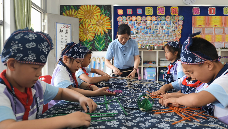 皖休寧縣上海外國語學校：濃濃端午情 文化共傳承