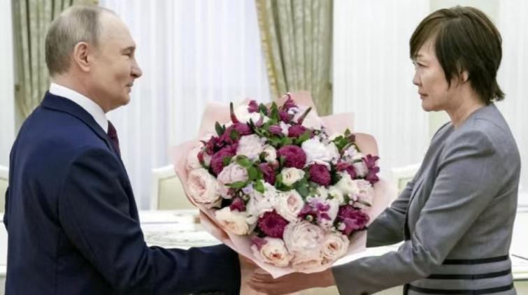 普京會見安倍晉三遺孀 俄日關係能否改善受關注