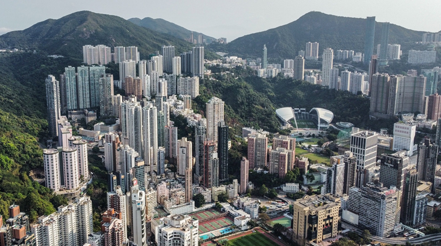 拆息持續回落   一二手交投趨活躍