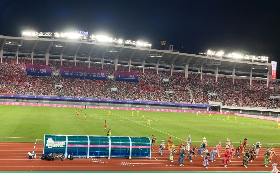 十五運會女足U16 決賽廣東 0比1 上海  上海隊獲十五運競體項目首金 廣東隊獲亞軍