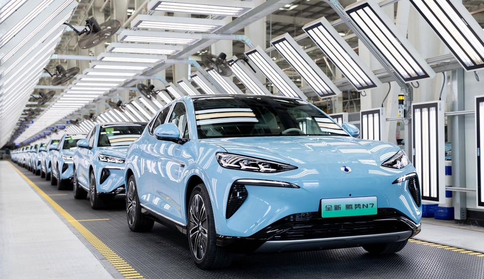 前5個月中國新能源汽車新車銷量占汽車新車總銷量44%