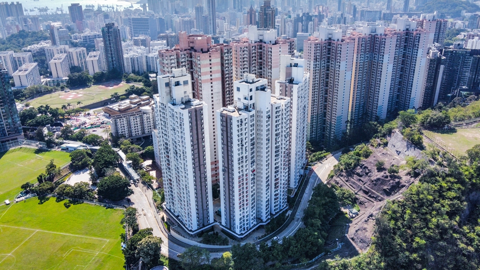 本年度約2.97萬公屋單位可供編配 逾2.3萬單位將編配予公屋申請者