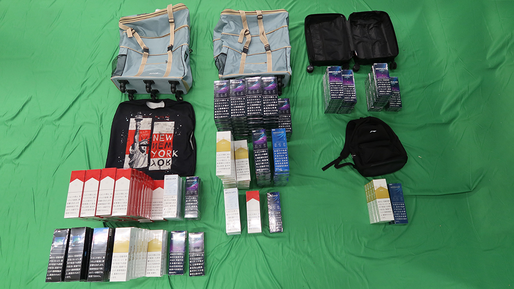 機場旅客攜4.4萬支私煙來港 被判監6個月