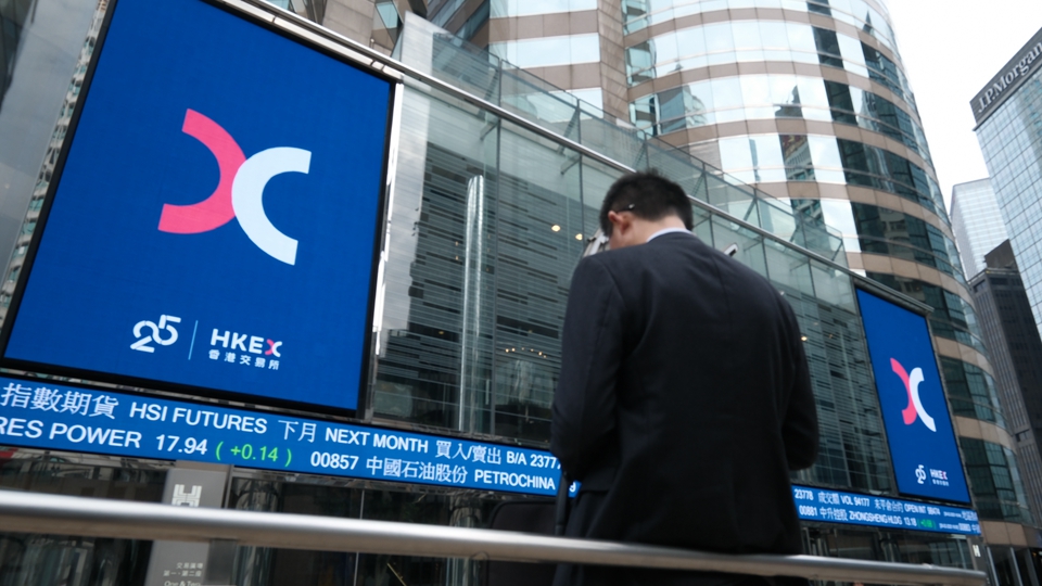 抓住政策紅利 內地公司赴港上市火熱 逾160家已遞交IPO申請