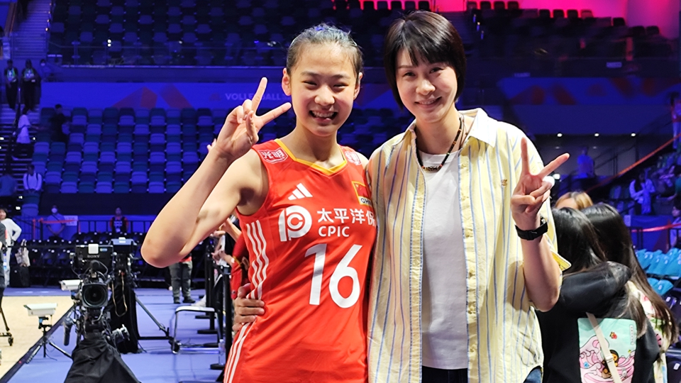 有片｜中國女排首戰告捷 趙蕊蕊：看得很興奮 要給年輕球員時間成長