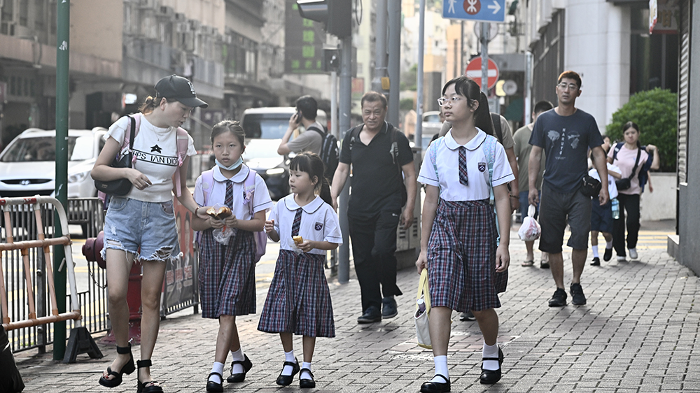 黃錦良：從教育做起 持續加強學生的國家觀念