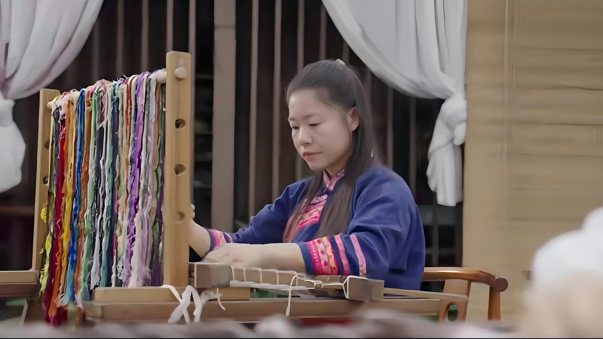  針尖舞動卅載  非遺繡出致富新路