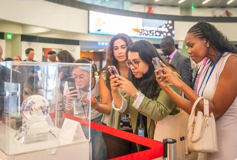 中國月壤樣品首次走進維也納聯合國總部 