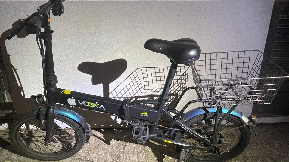 警方長洲打擊非法駕駛電動單車 拘捕一名男子