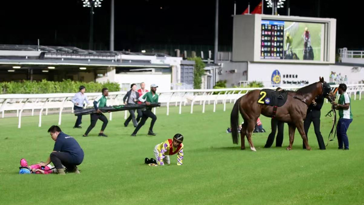 田泰安周六田戰可披甲 希威森社交平台報平安