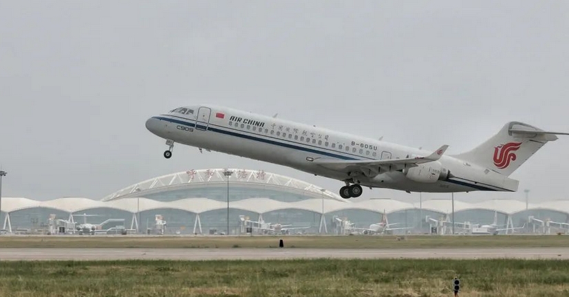 國航C909開通首條國際航線 