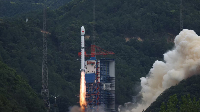 中國成功發射試驗二十八號B星01星