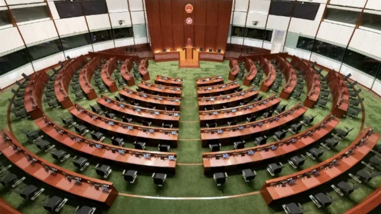 【港事講場】建制度促問責 強效能聚民心