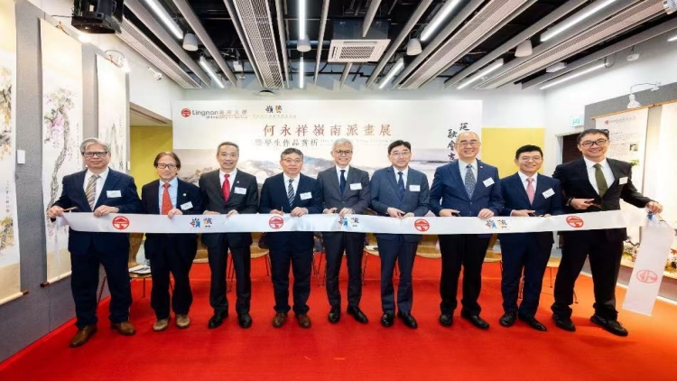 著名畫家何永祥與20位嶺大學生共創《嶺南春色》首度亮相 嶺南派畫展於「嶺大@西九龍」揭幕