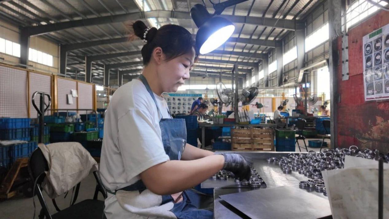 施車間政策服務崗位「四到家門口」 皖黟縣創新服務體系讓就業「抄近路」