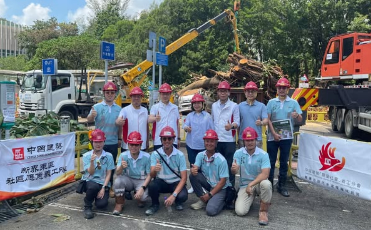 麥美娟感謝中國建築社區應急義工隊合力處理塌樹善後工作
