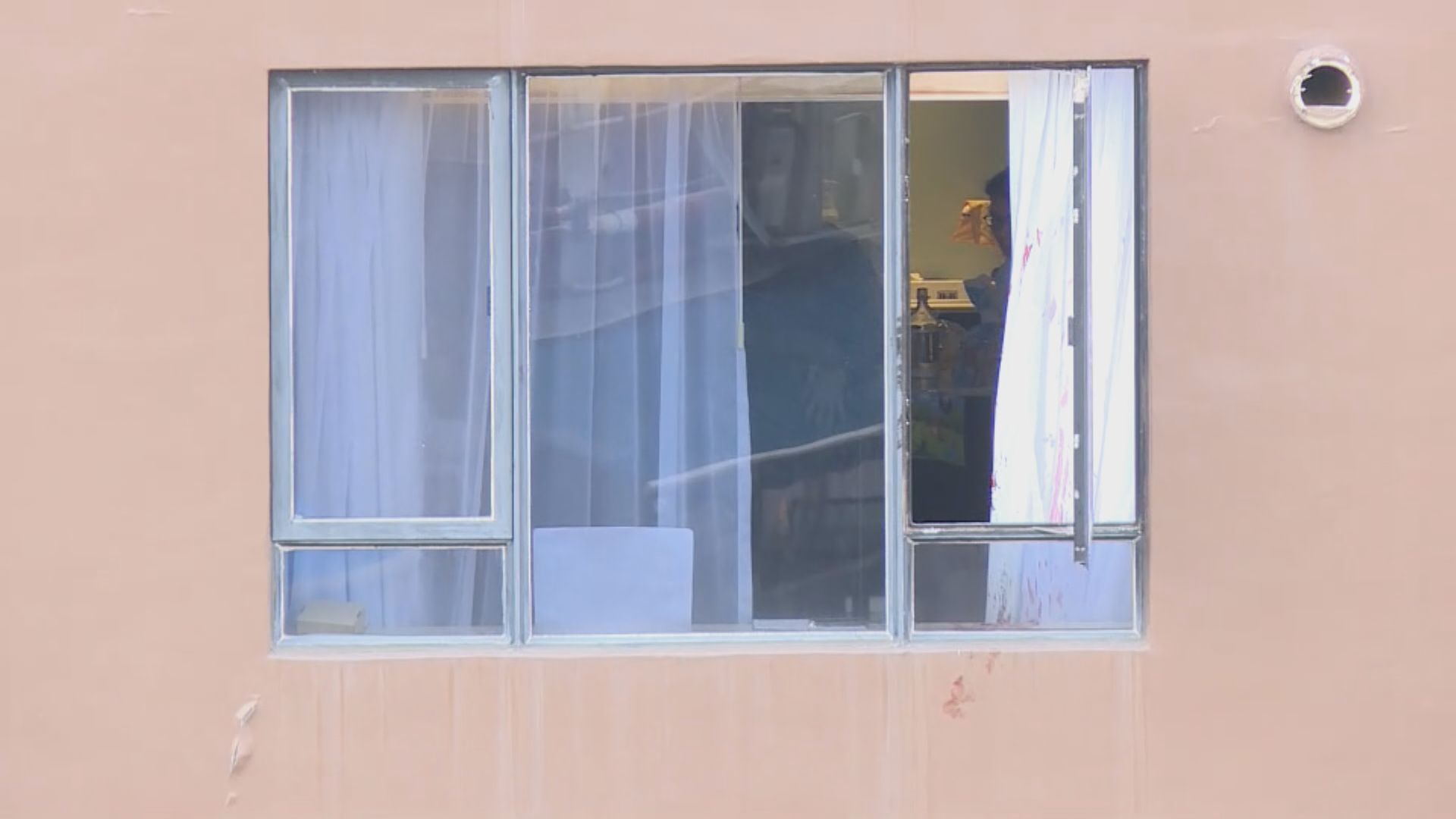 荃灣酒店4屍命案 警列謀殺及自殺