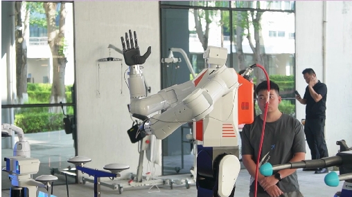 有片 | 深圳龍崗企服大會成果亮眼 全周期呵護企業成長加速