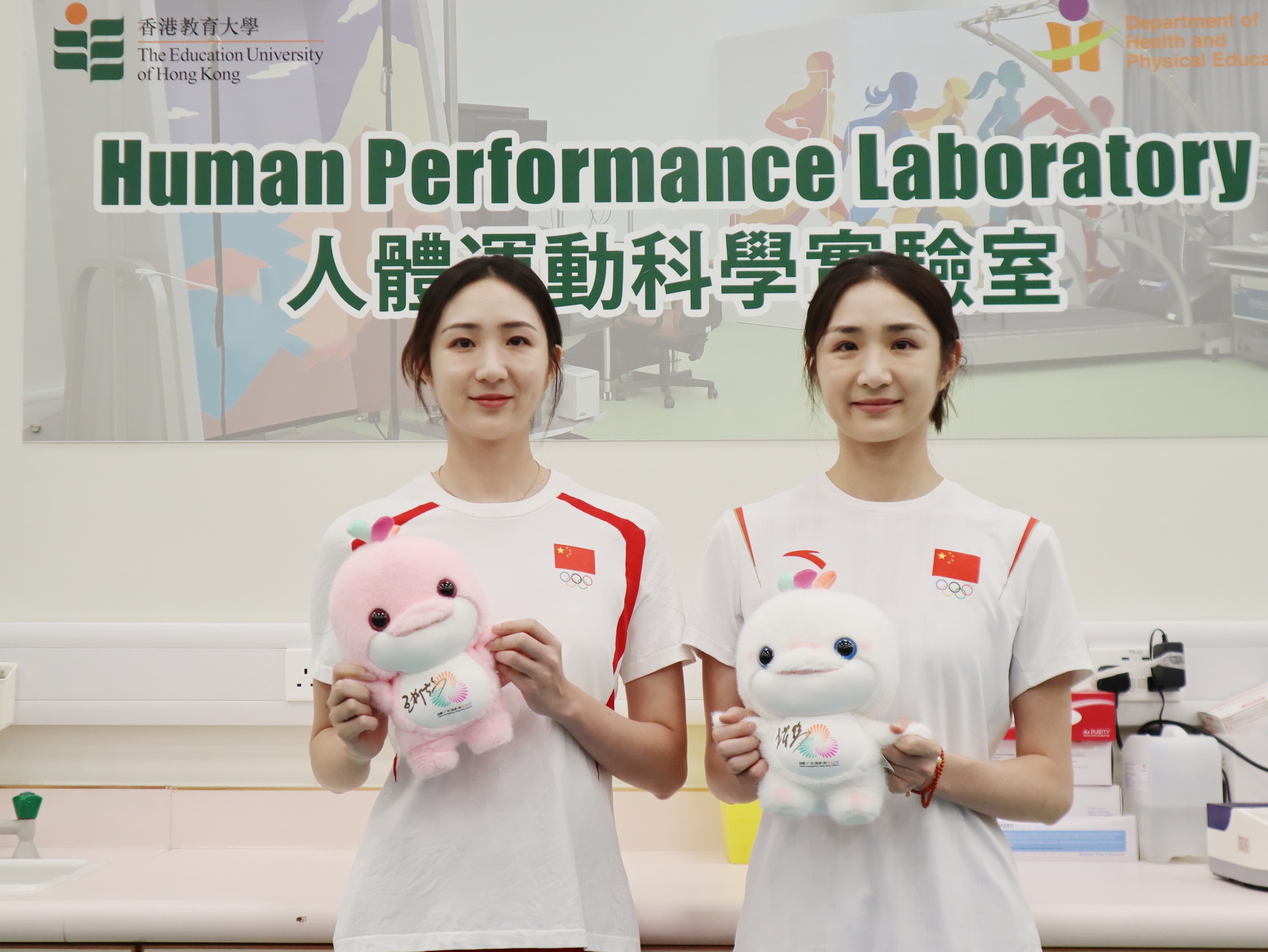 奧運金牌得主王柳懿和王芊懿攻讀教大博士一年感適應 將全力備戰全運會