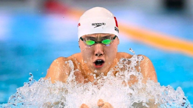 覃海洋奪得世界泳聯世錦賽男子100米蛙泳金牌