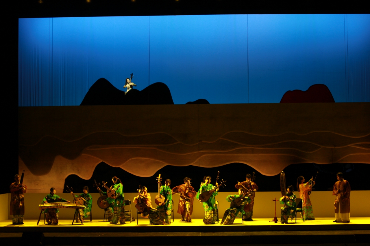 在傳承中創新 在創新中突破    上海民族樂器一廠有限公司的匠心之路