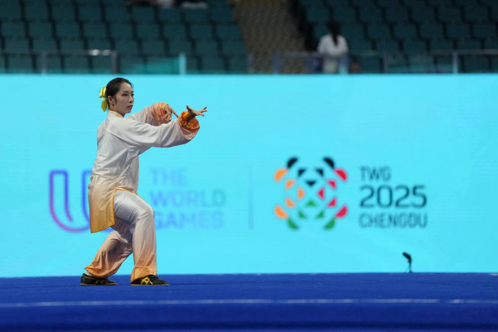 盧卓靈摘得成都世運會中國代表團首金