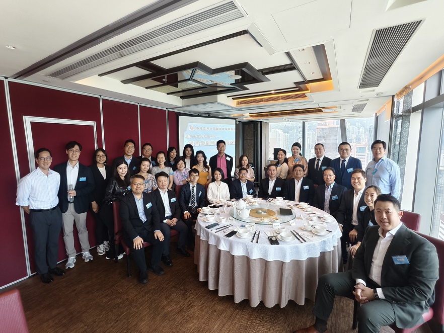 陳百里副局長與僑青午餐交流　分享香港經貿策略