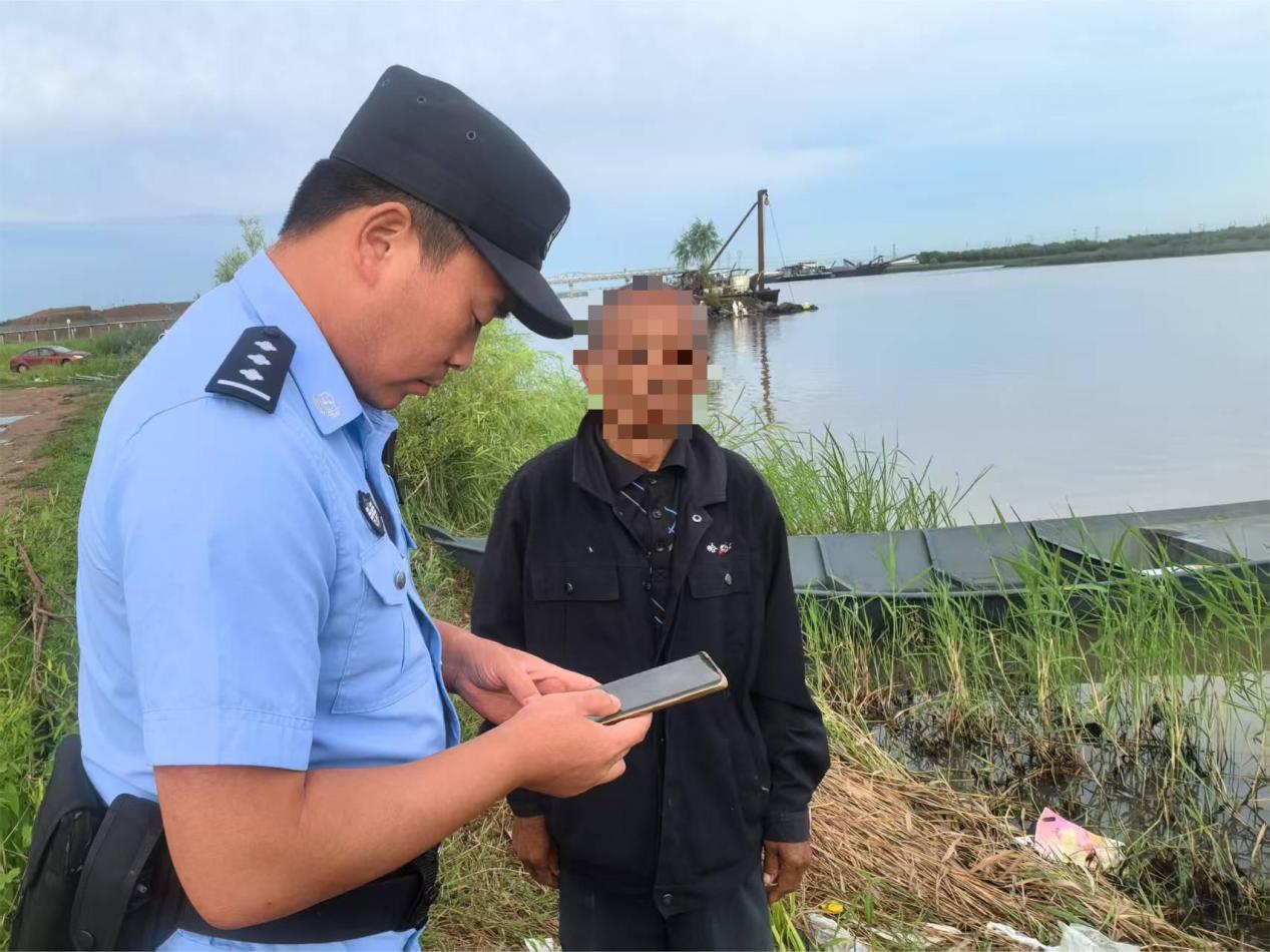 夏季護游：冰城公安行動書寫擔當