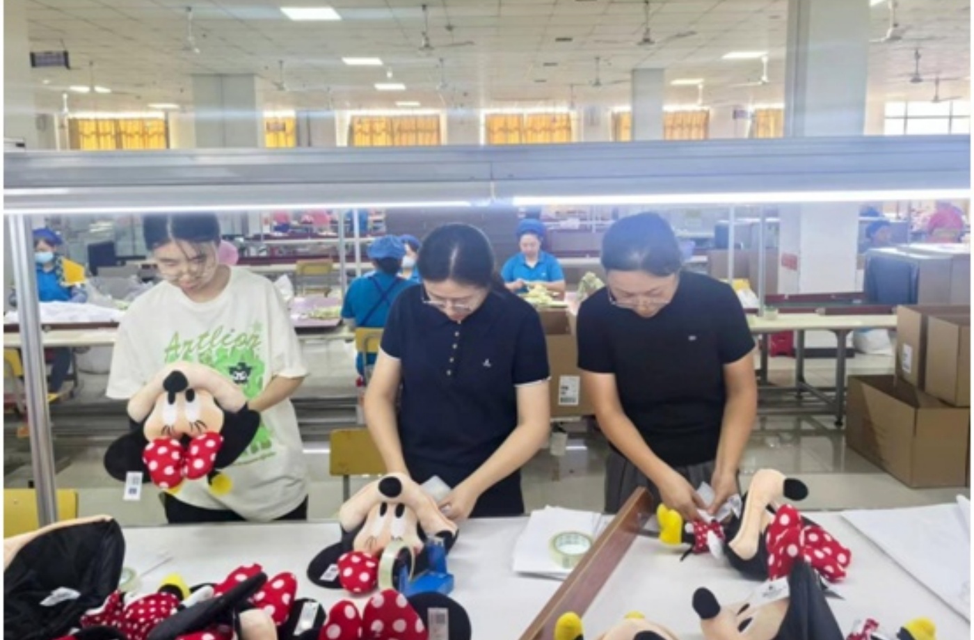 安巢經開區總工會：「當一周工人」 沉一線暖民心