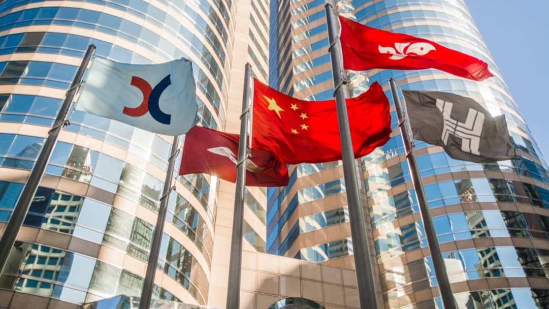 【開市焦點】港股低開154點 小米績後跌逾2%