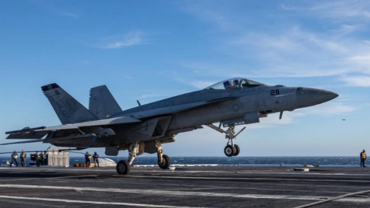 美國海軍10個月內損失第6架F-18戰機