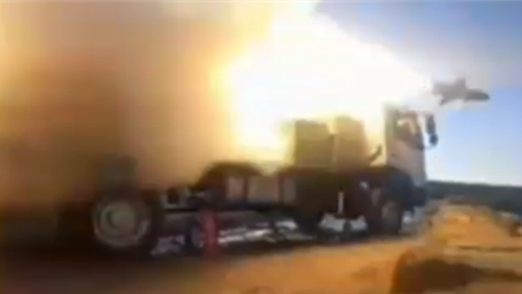 伊朗軍隊舉行導彈演習