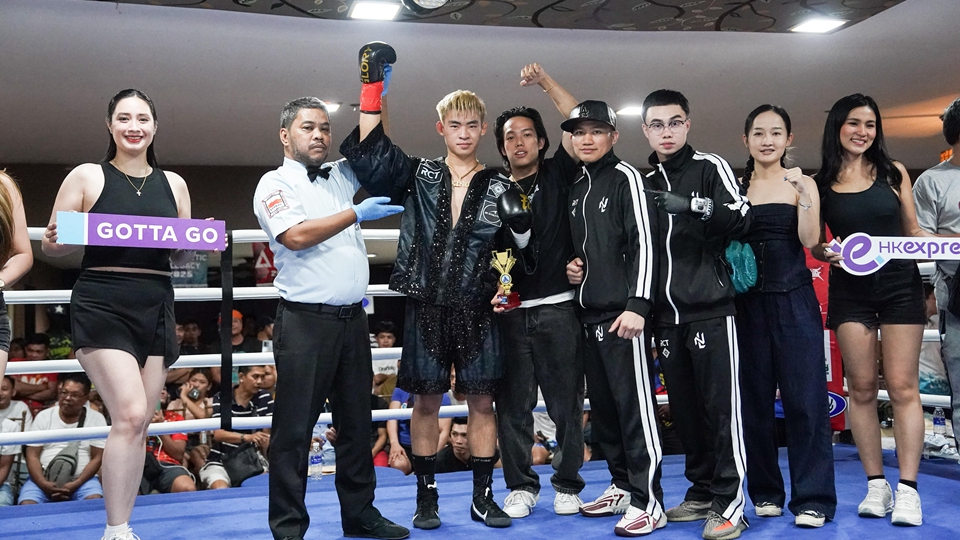 有片｜第3回合KO對手 顏樂旻後空翻慶祝