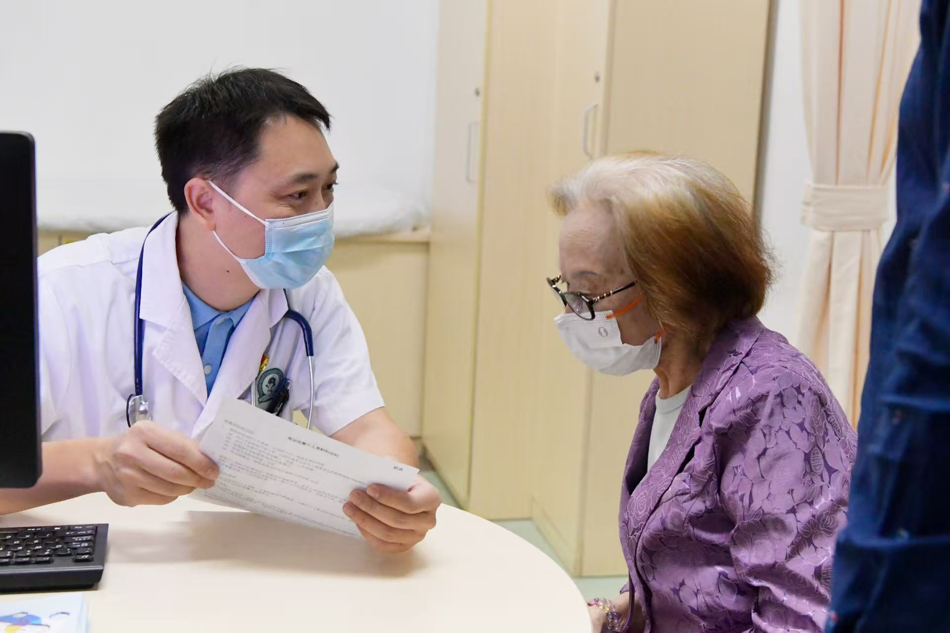 大灣區醫療融合再升級！     香港長者醫療券擴至深圳6間醫療機構