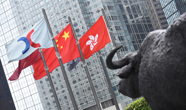 港股收評：恒生指數漲2.15%