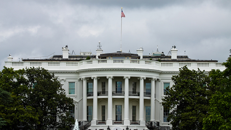 特朗普簽署行政命令 正式實施美日貿易協定