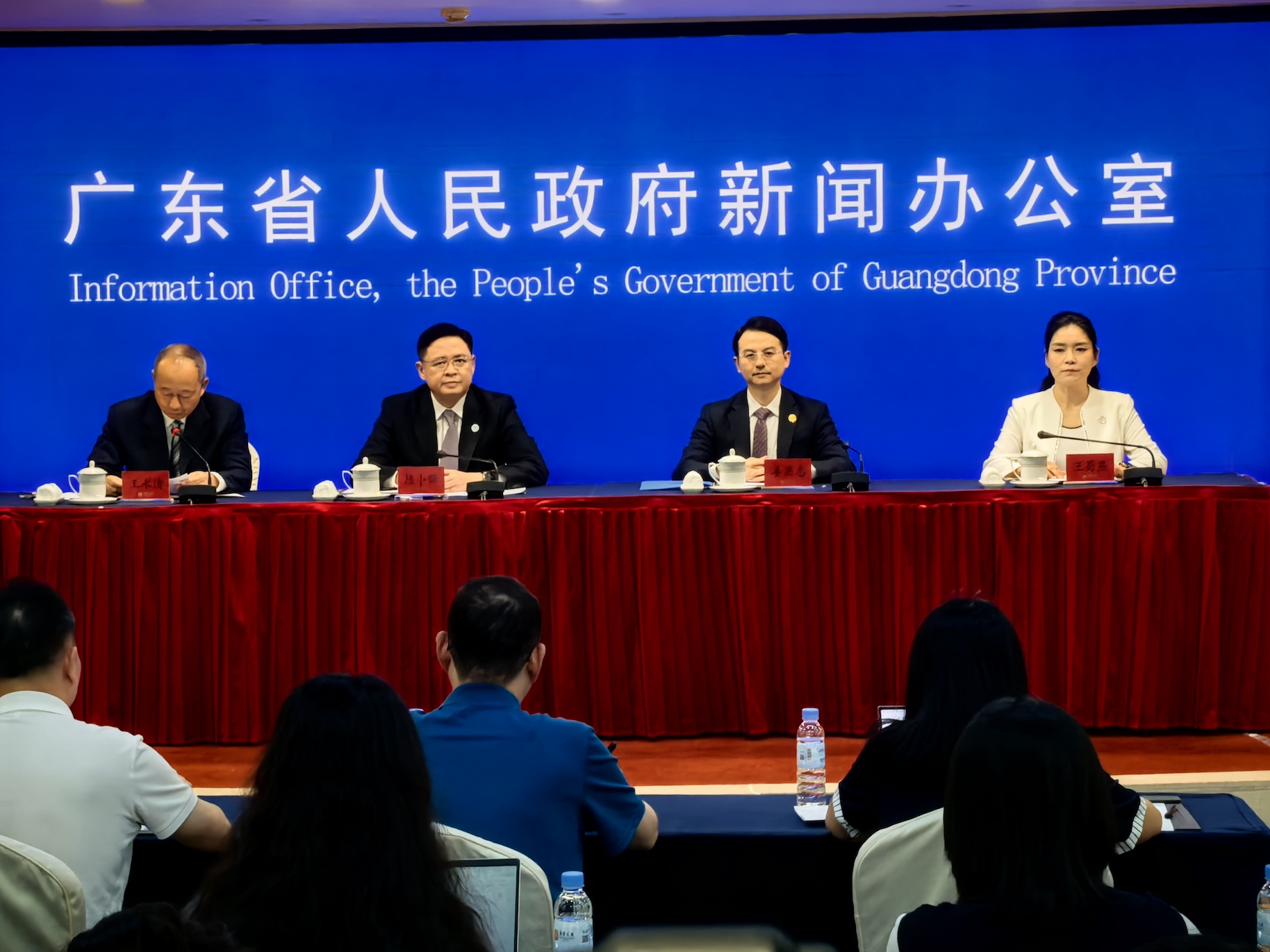 聚焦推動大灣區供應鏈開放與合作. 第三屆粵港澳大灣區發展工商大會移師廣州舉行