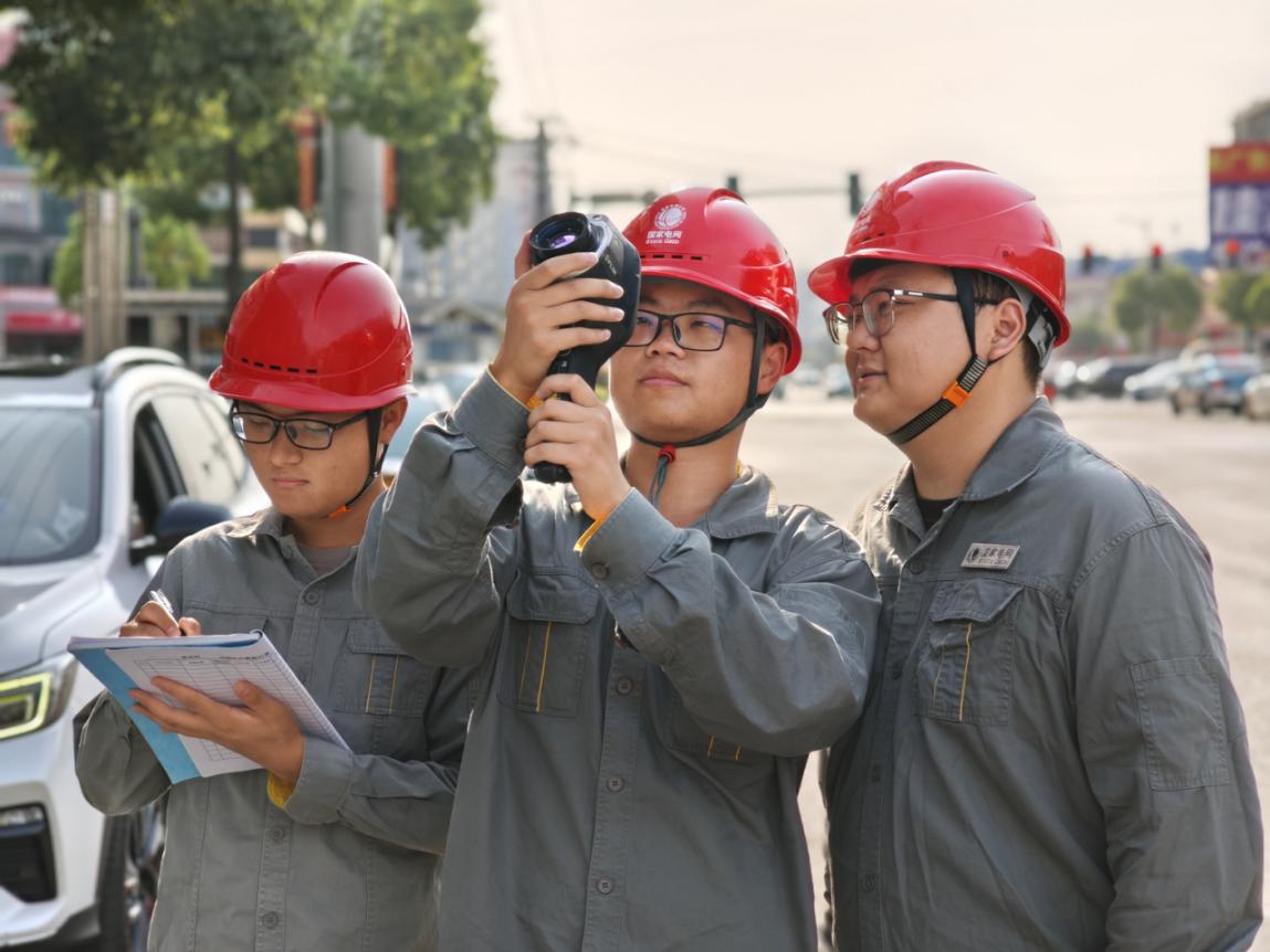 國網邵東市供電公司：「硬核」科技+「暖心」服務 決勝迎峰度夏保電戰