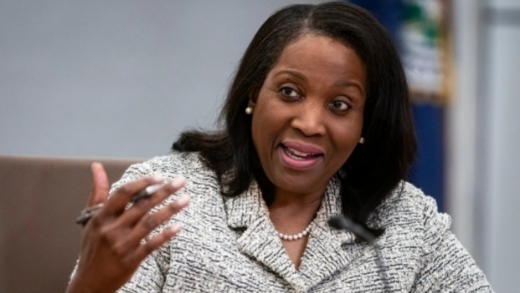 美國一法官暫時阻止特朗普罷免美聯儲理事庫克