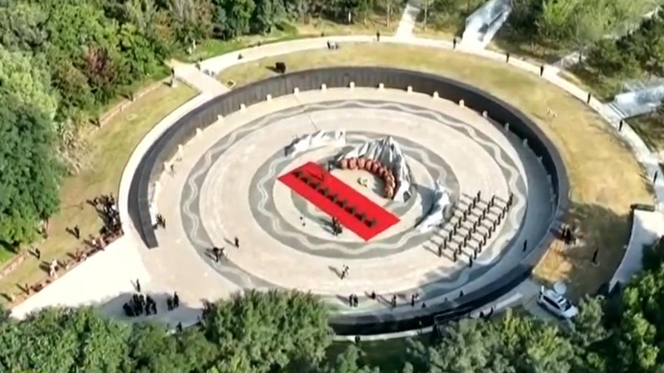 第十二批在韓中國人民志願軍烈士遺骸安葬儀式在瀋陽舉行