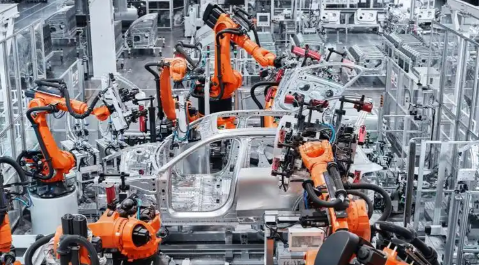 國家統計局：宏觀政策協同發力，8月國民經濟運行總體平穩